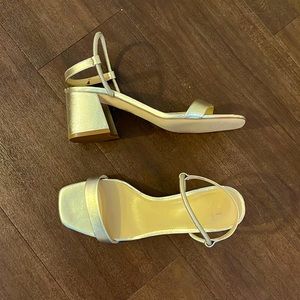 Gold Marc Fisher heels